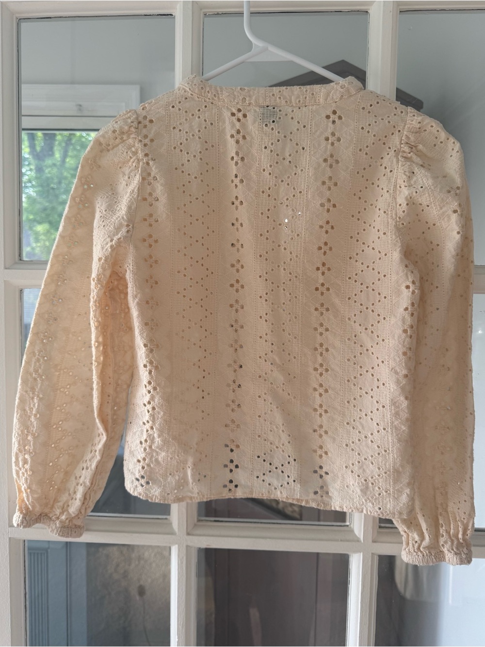 Women’s Cream Eyelet Long-Sleeve Top Size XS - Picture 2 of 2